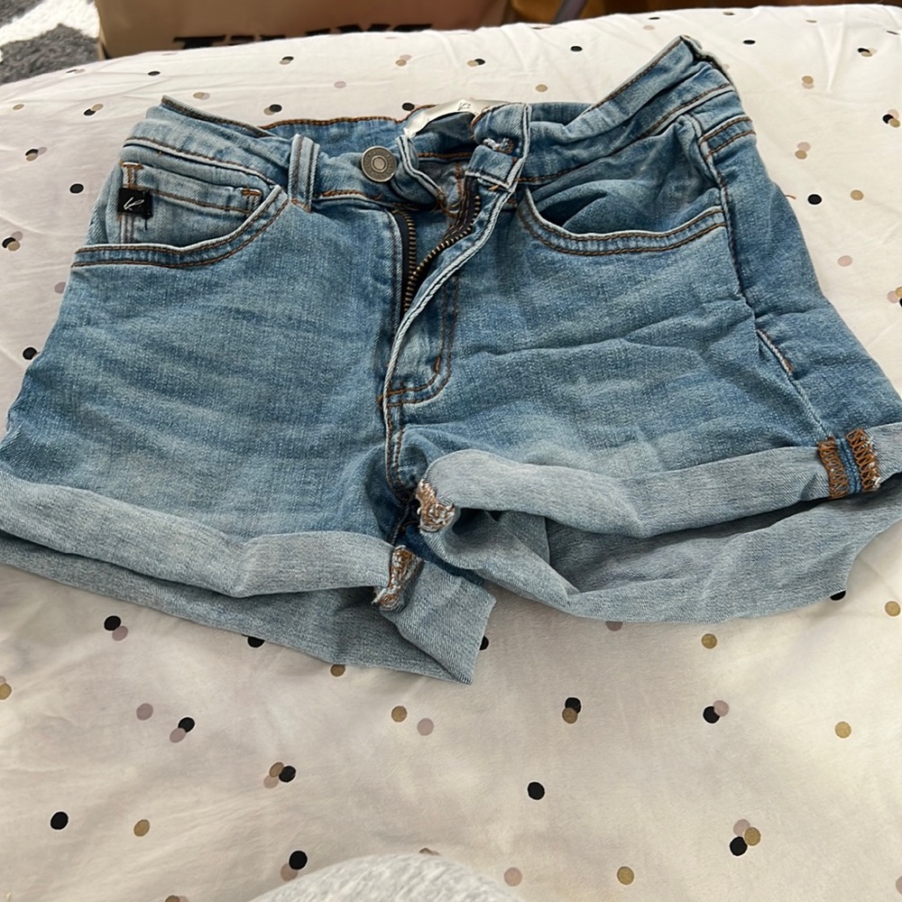 Khan shorts no flaws